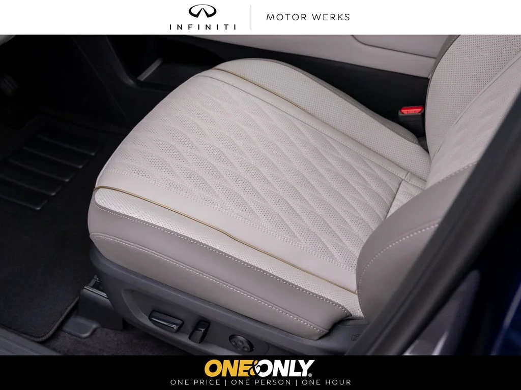 New 2027 GRAND BLUE INFINITI Autograph AWD image 14