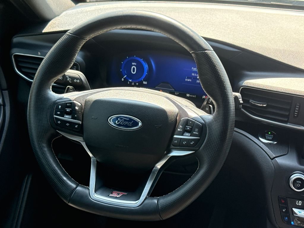 Used 2020 White Ford ST image 13