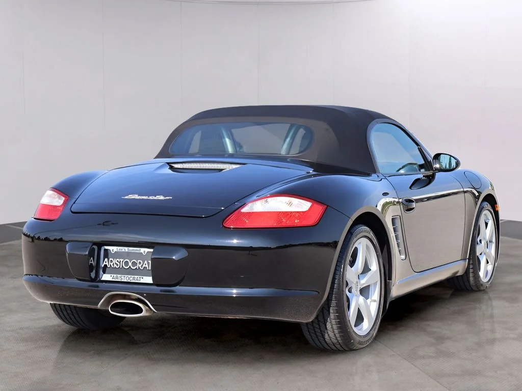 Used 2007  Porsche Base image 9