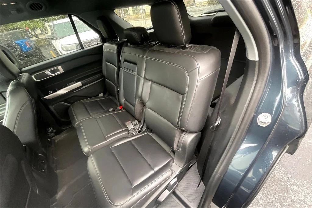 Used 2024 Blue Metallic Ford XLT image 25