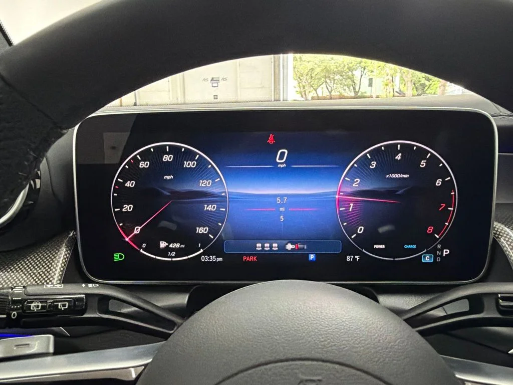 New 2026 Black Mercedes-Benz GLC 300 image 31