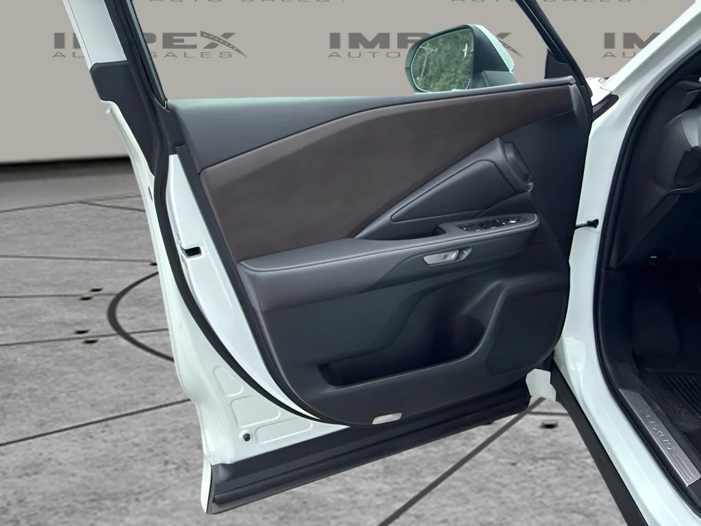 Used 2025 Beige Lexus 350 Premium image 18