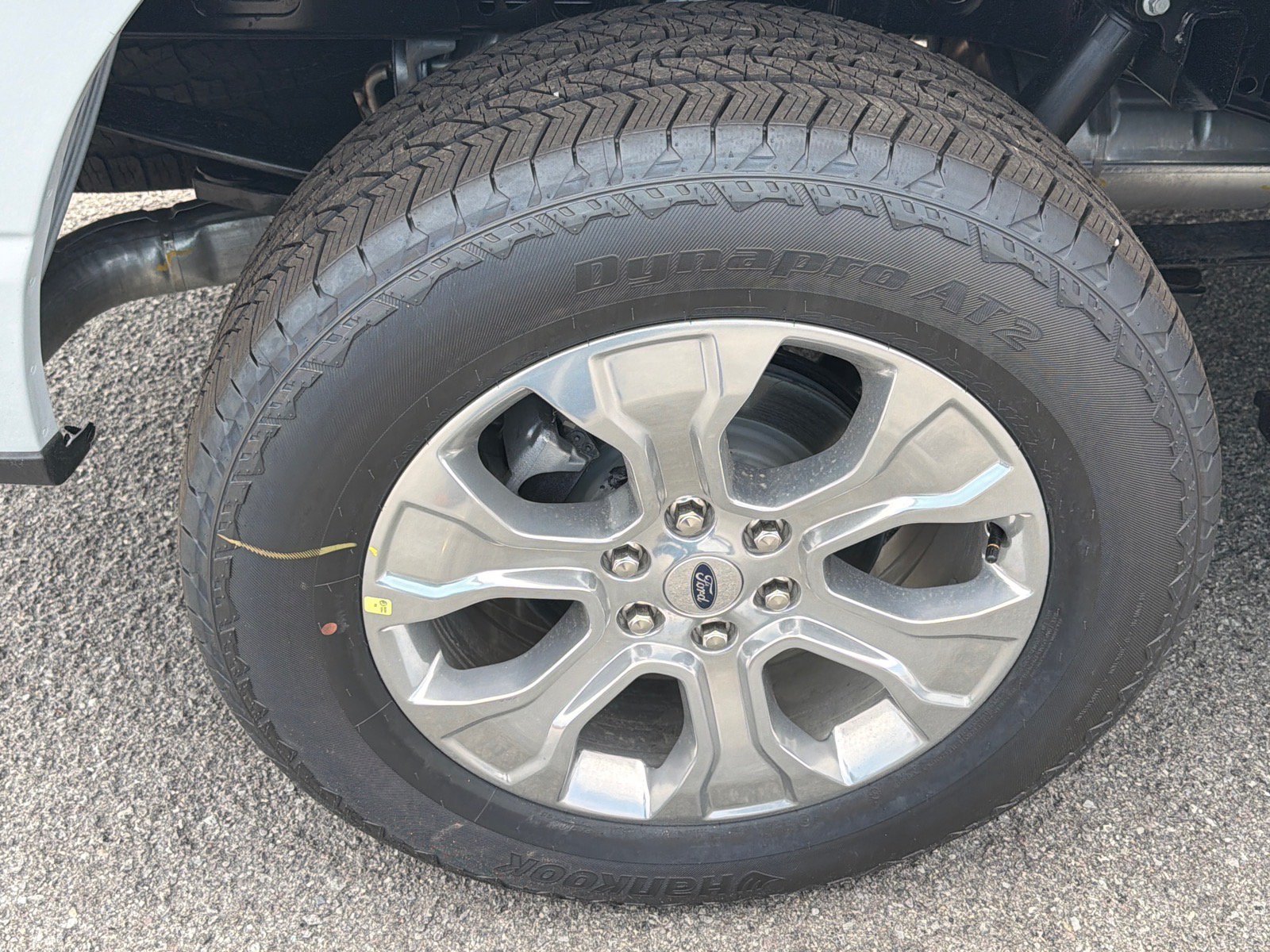 New 2026 Avalanche Ford Platinum® image 5