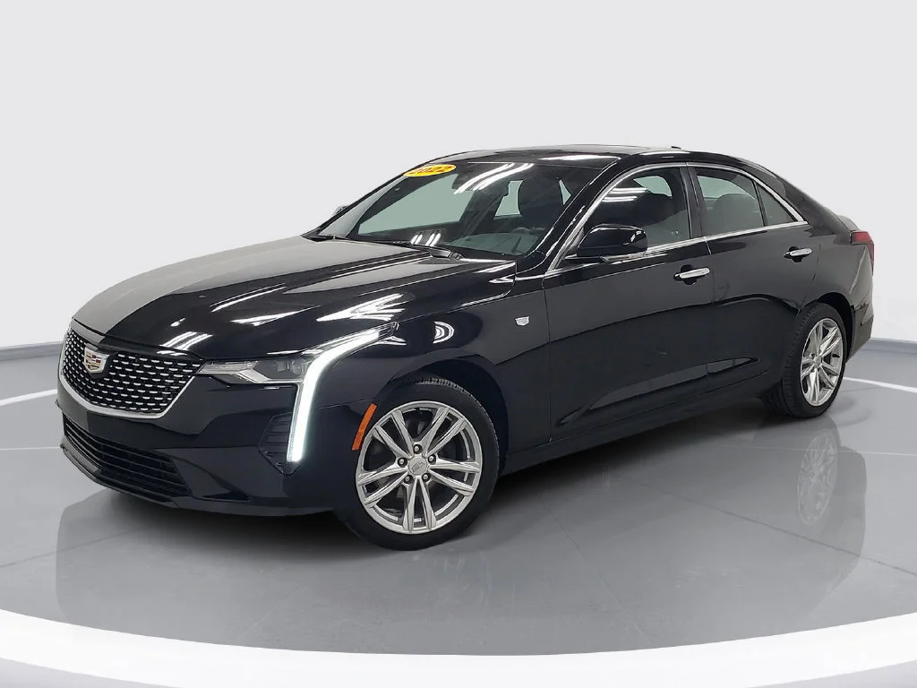 2022 Cadillac CT4