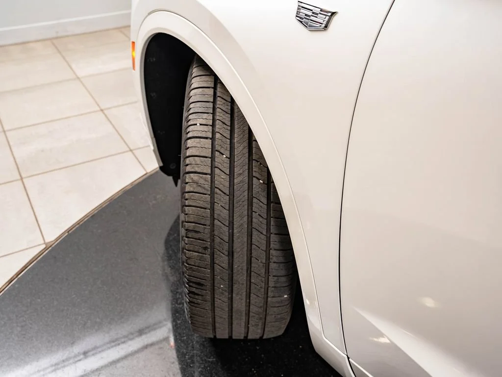 Used 2022 Crystal White Tricoat Cadillac Premium Luxury image 53