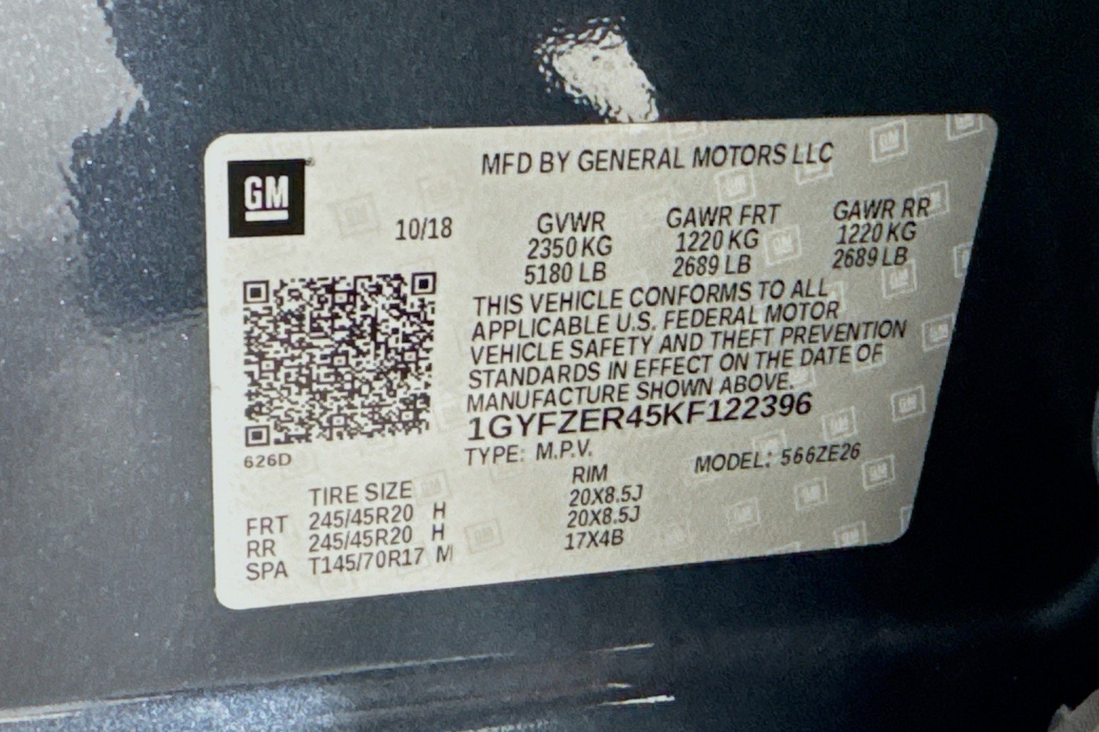 Used 2019 Shadow Metallic Cadillac FWD Sport image 25