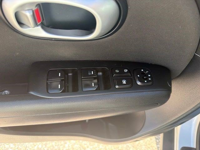 Used 2016 Bright Silver Kia Base image 10