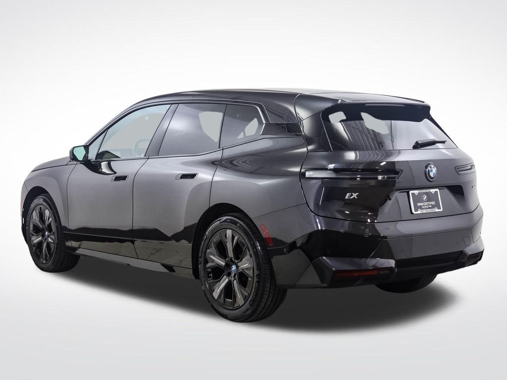 Certified Used 2024 Dark Graphite BMW xDrive50 image 3