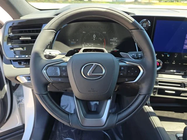New 2026 Eminent White Pearl Lexus PREMIUM PLUS image 26