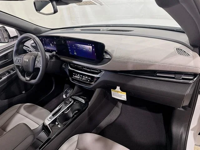 New 2026 White Frost Tricoat Buick Avenir image 27