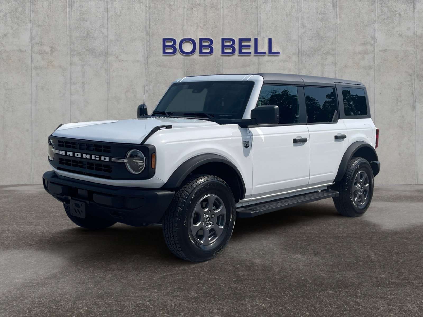 Certified Used 2025 Oxford White Ford Big Bend image 1
