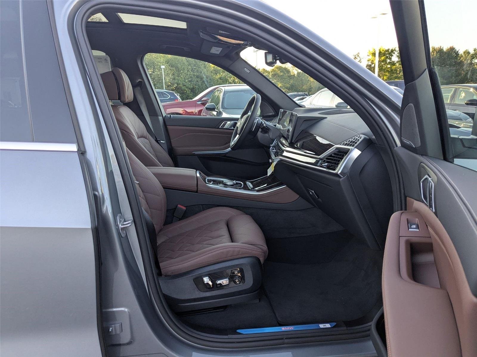 2026 BMW X5 50e - Photo 36