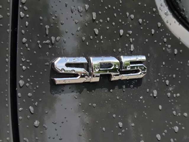 Used 2025 Underground Toyota SR5 image 15