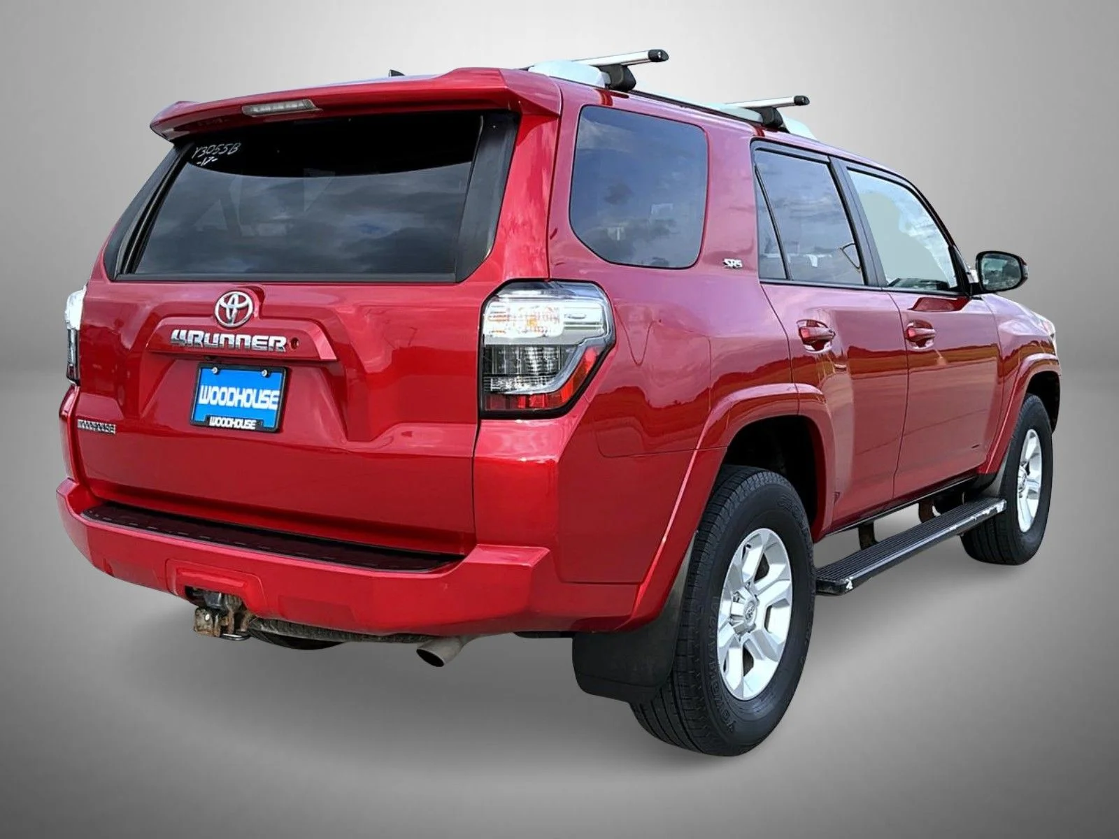 Used 2017 Red Toyota SR5 image 5