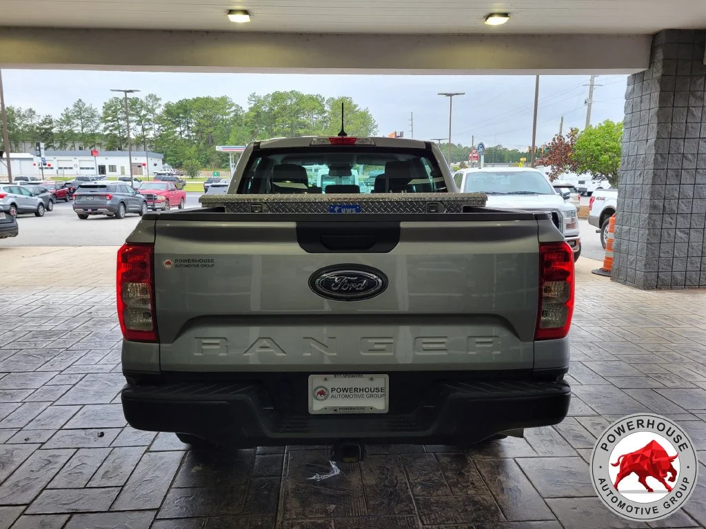 Used 2024 Silver Ford XL image 4