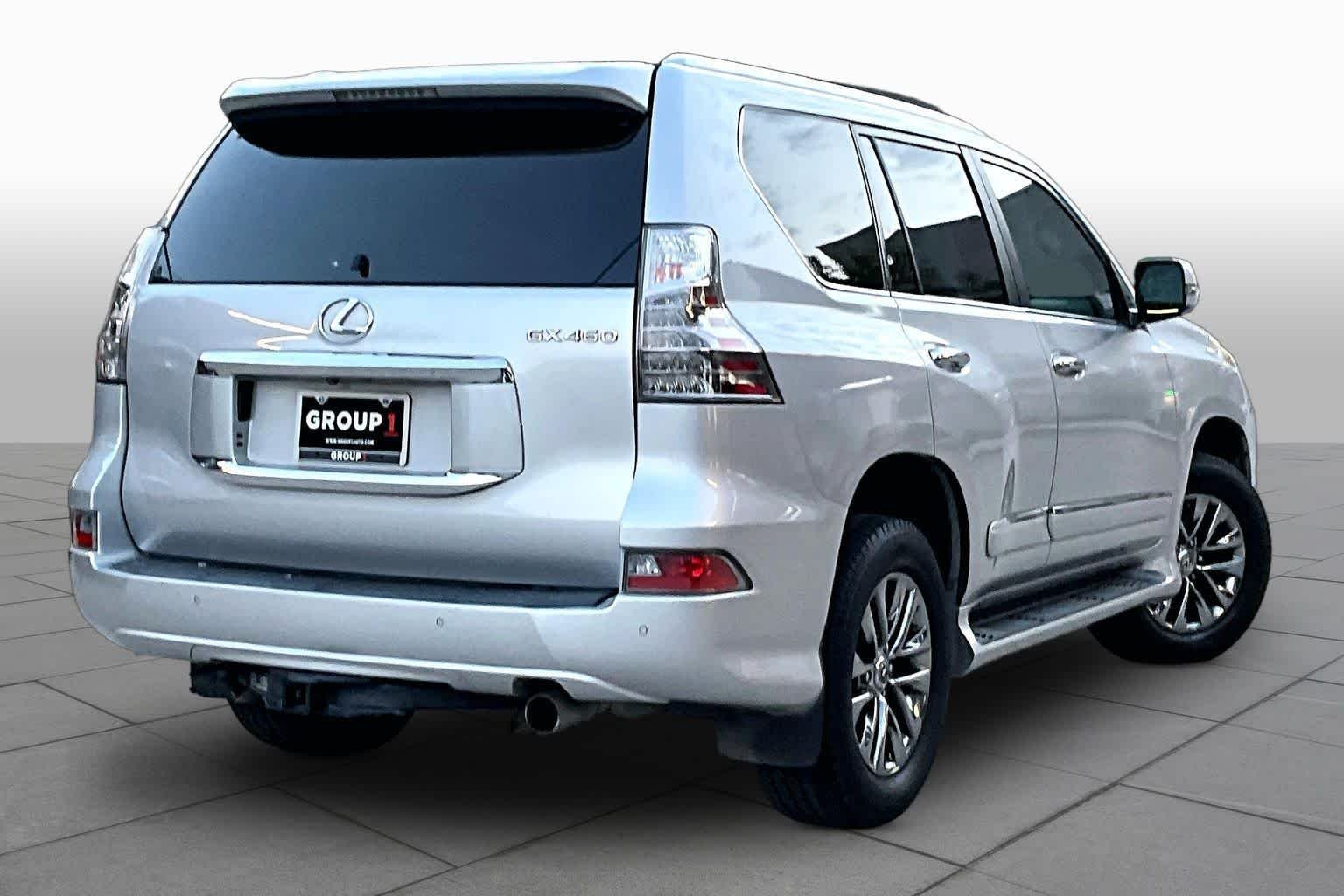Used 2014 Tungsten Pearl Lexus Luxury image 12