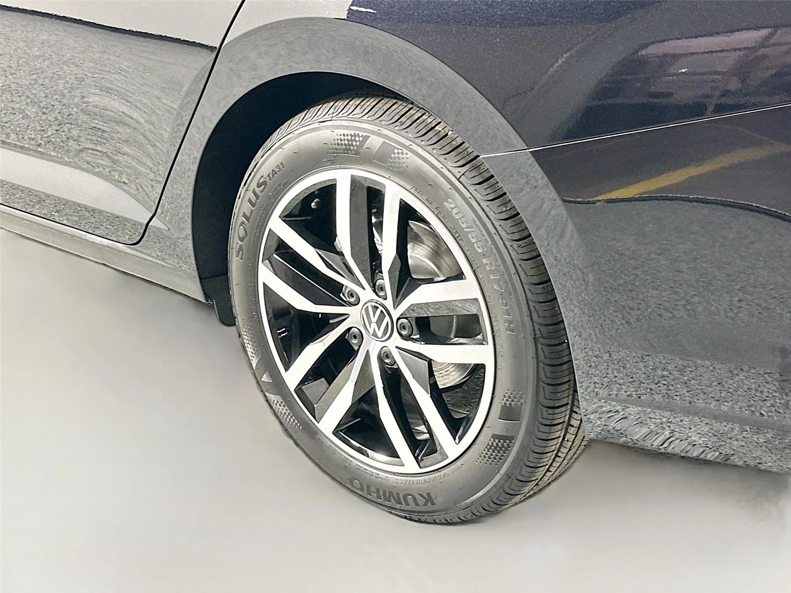 2025 Volkswagen Jetta SE - Photo 8
