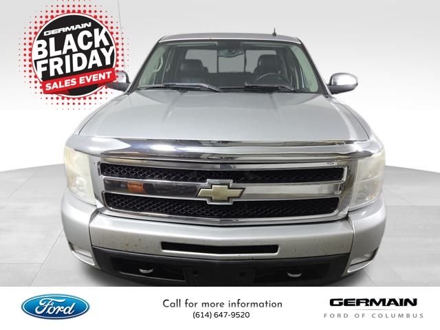 2011 Chevrolet Silverado 1500 LTZ photo 2