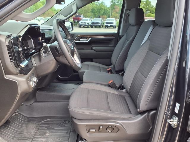Used 2023 Titanium Rush Metallic GMC Elevation image 6