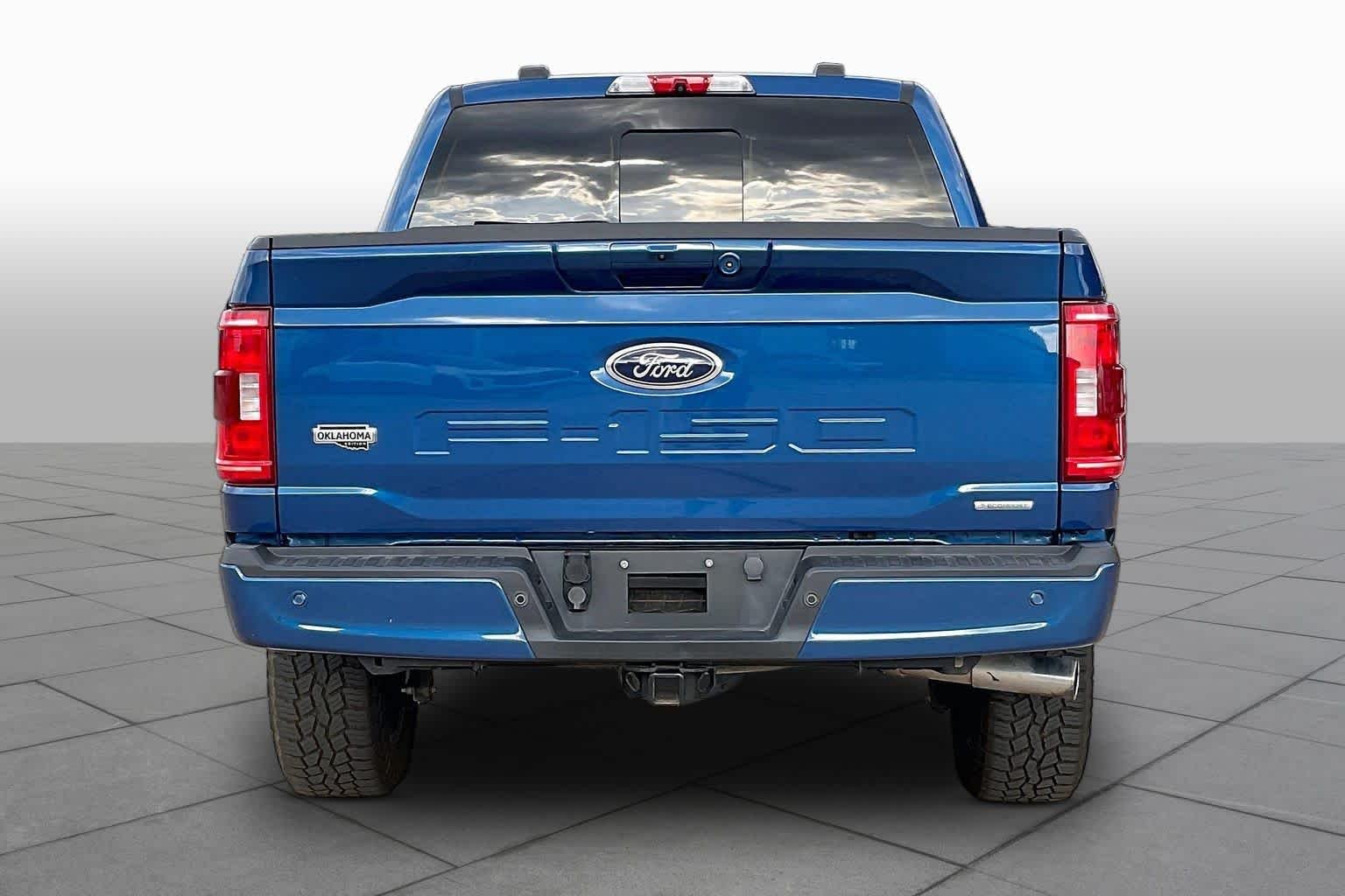 Used 2022 Atlas Blue Metallic Ford XLT image 5