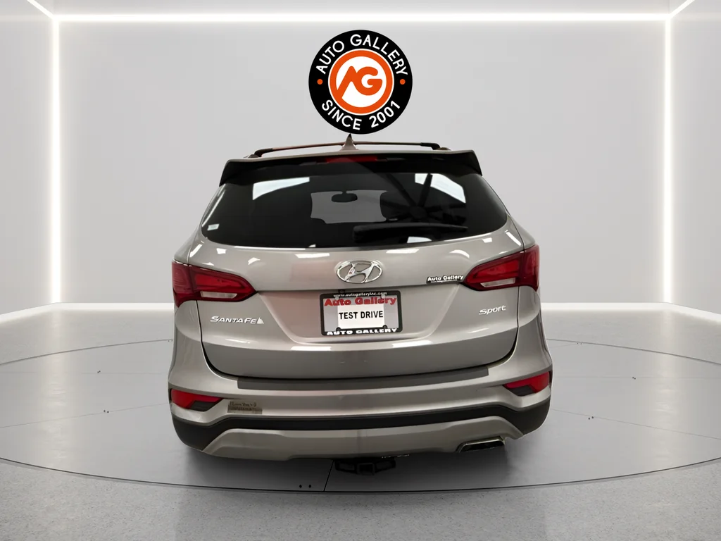 Used 2018 Gray Hyundai 2.4 Base image 4