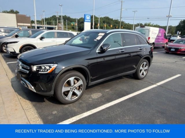 Used 2022 Black Mercedes-Benz GLC 300 image 2