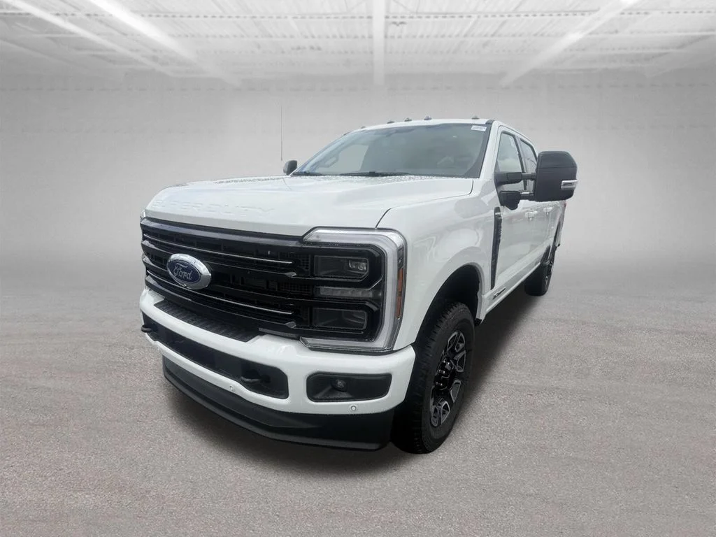 New 2026 Star White Metallic Tri-Coat Ford F-250® Platinum® image 8