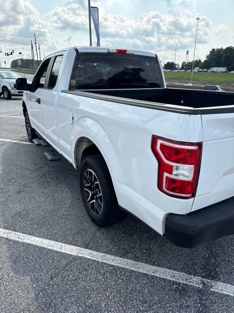 Used 2019 White Ford XL image 4