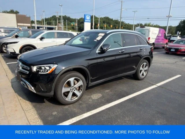 Used 2022 Black Mercedes-Benz GLC 300 image 2