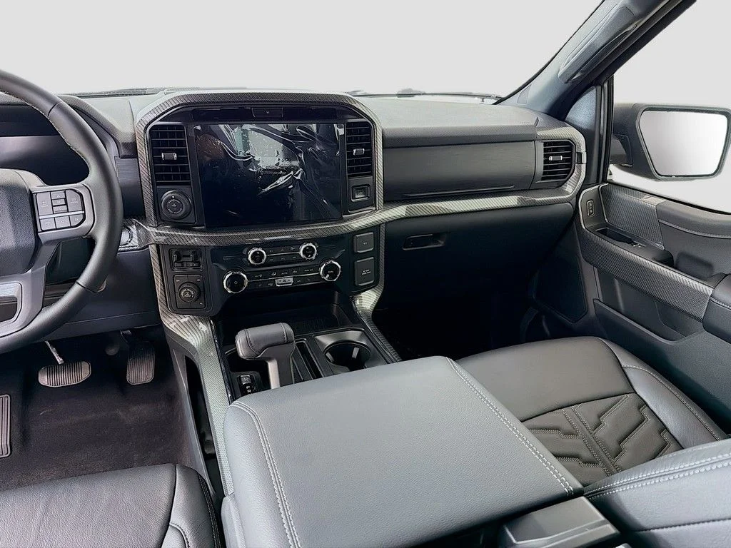 New 2025 Agate Black Metallic Ford XLT image 27