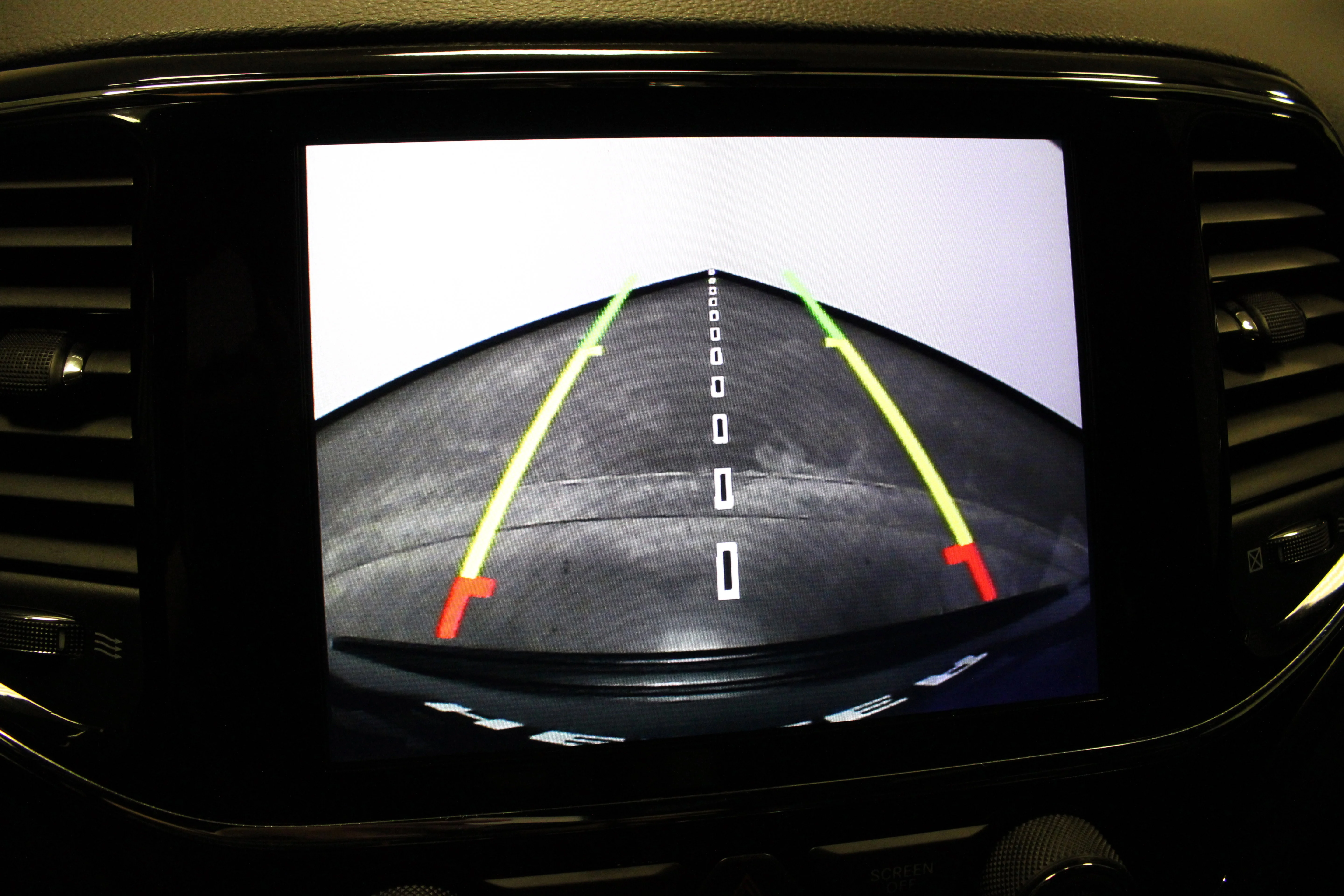 Used 2020 Sting-Gray Clearcoat Jeep Altitude image 28