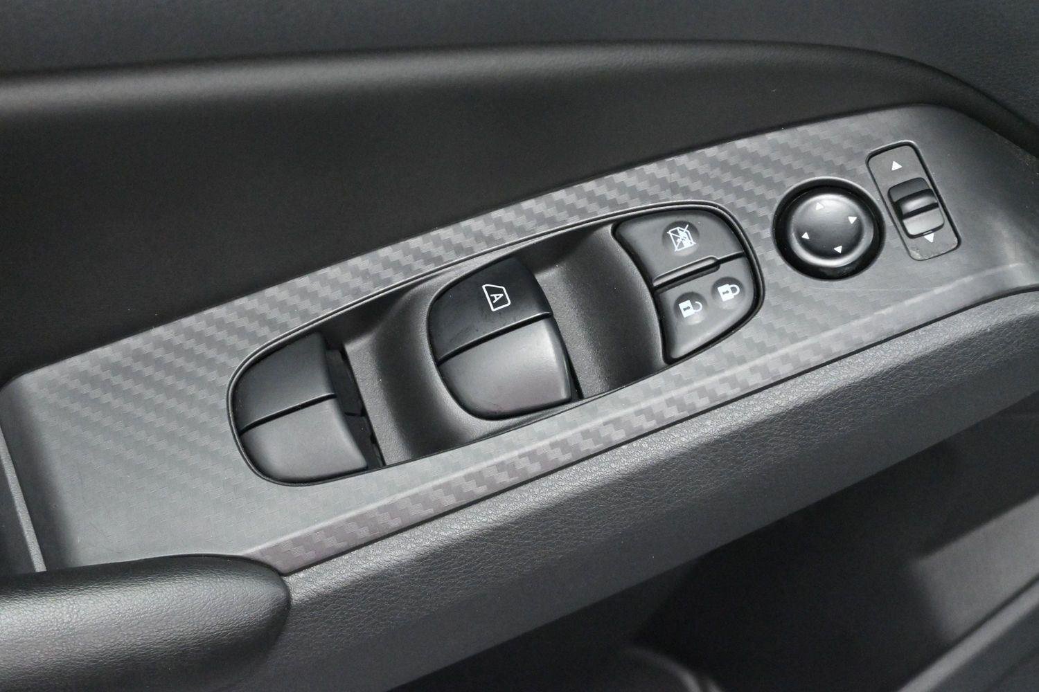 Used 2022 Gun Metallic Nissan 2.5 S image 11