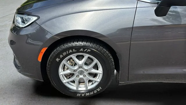 Used 2023 Gray Chrysler Touring L image 37