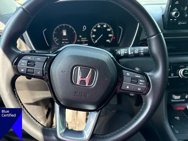 Used 2025  Honda Touring image 9