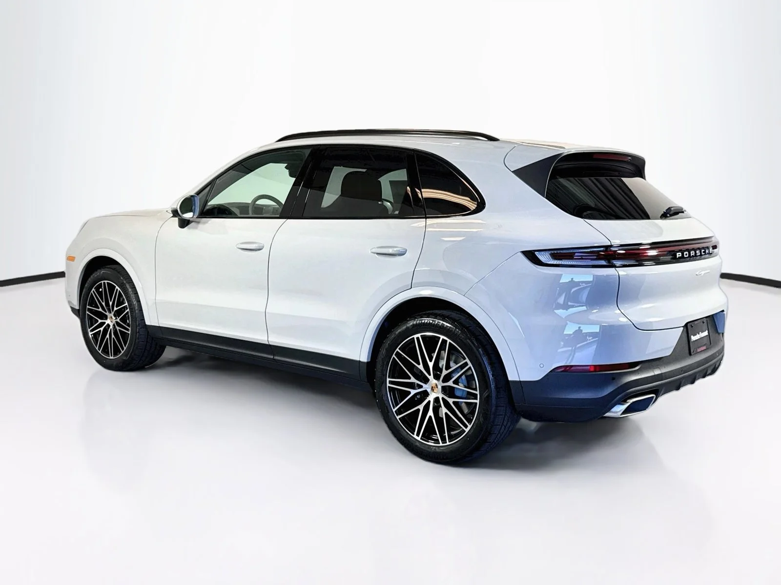 New 2026 Chalk Porsche  image 3