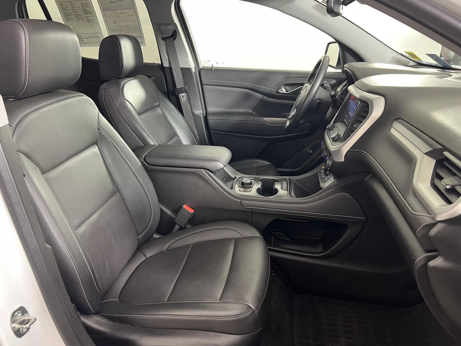 Used 2023 Summit White GMC SLT image 35