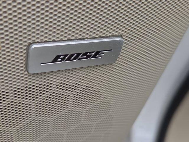 Used 2018 Crystal White Cadillac Premium image 13