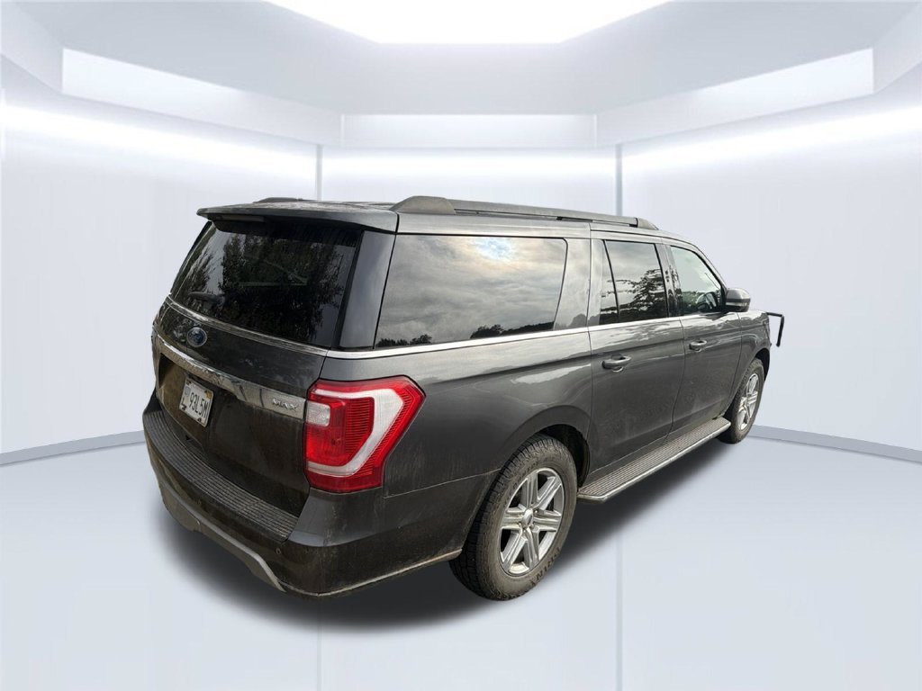 Used 2019 Gray Ford XLT image 3