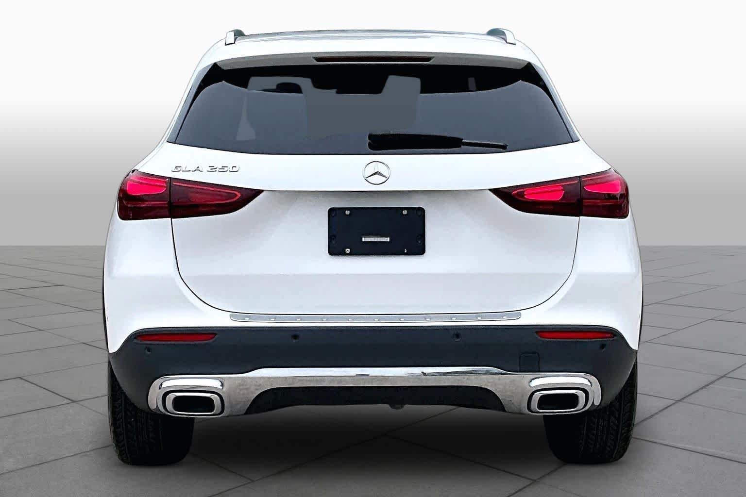 Pre-Owned 2025 Mercedes-Benz GLA 250