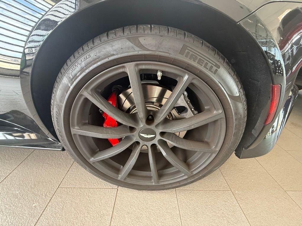 Used 2022 Black Aston Martin Base image 8