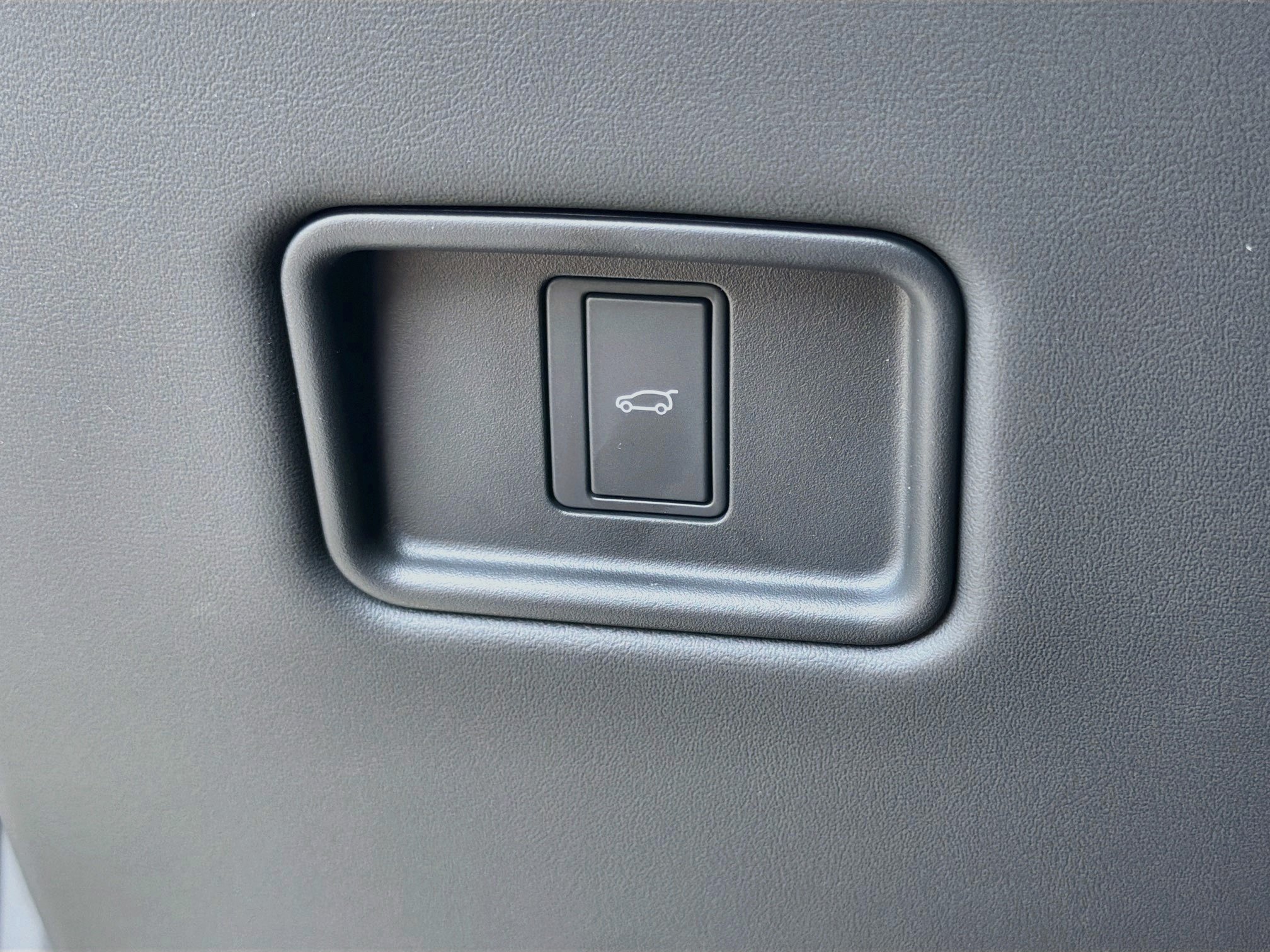 New 2026 Gray Land Rover Dynamic SE image 37