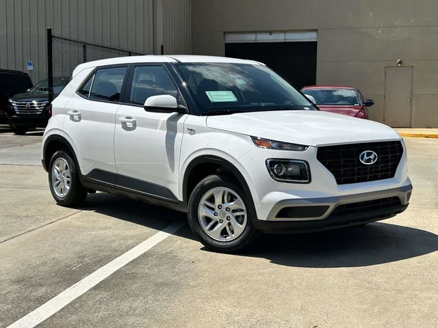2026 Hyundai VENUE SE