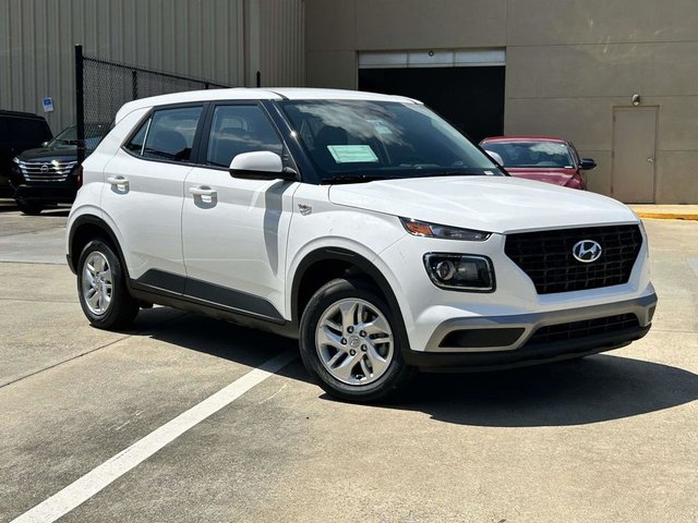 2026 Hyundai VENUE SE