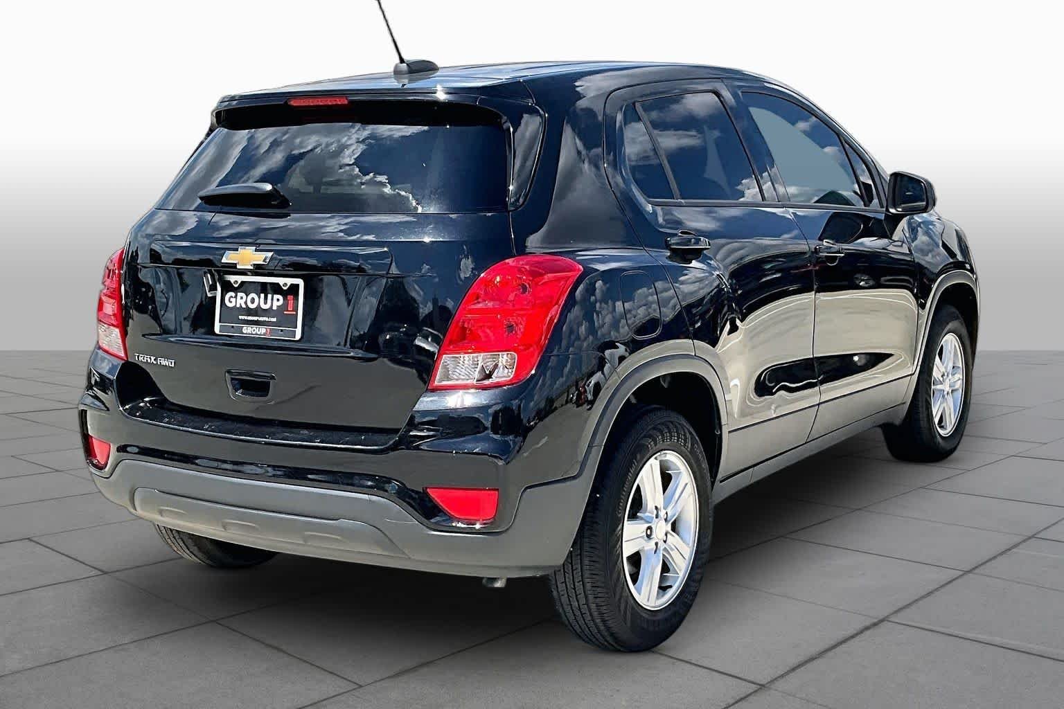 Used 2020 Mosaic Black Metallic Chevrolet LS image 12