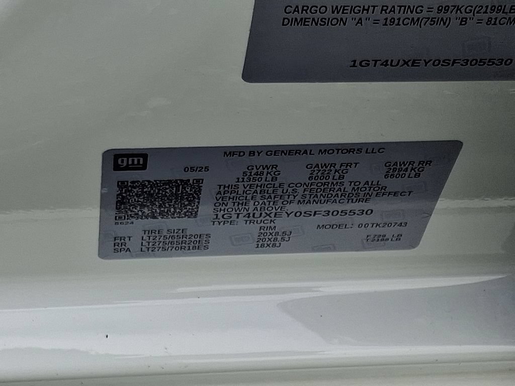 Certified Used 2025 Summit White GMC Denali Ultimate image 30