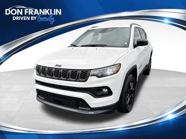 New 2026 Bright White Clearcoat Jeep Latitude image 1