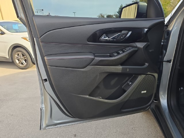 Used 2023 Gray Chevrolet RS image 12