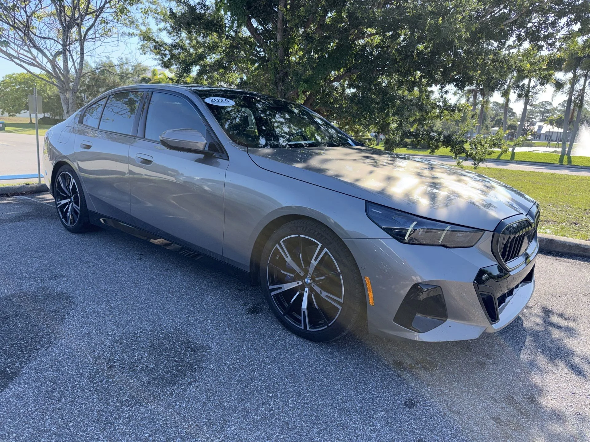 2024 BMW 5 Series 540i xDrive Sedan's photo