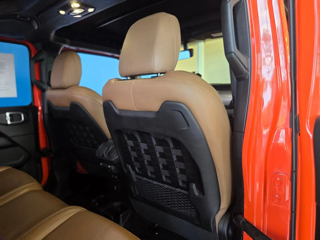 Used 2020 Punkn Metallic Clearcoat Jeep Rubicon image 24