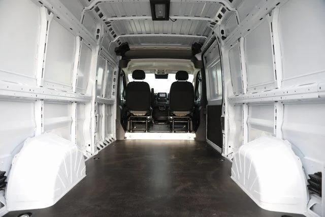 New 2026 Bright White Clear-Coat Exterior Paint RAM High Roof image 22